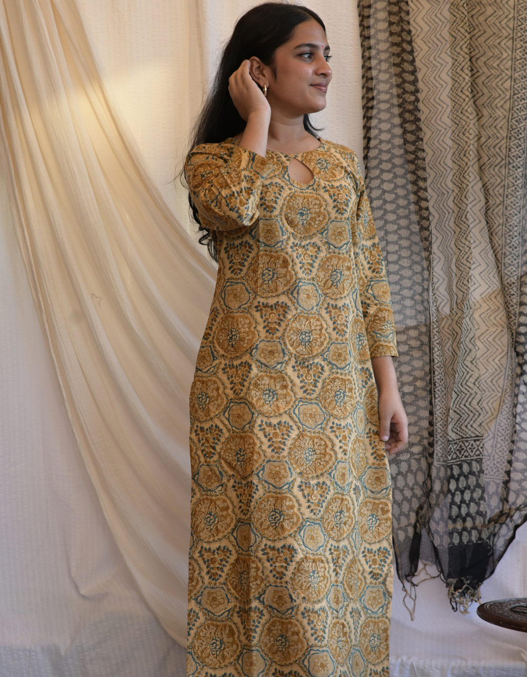 HAWA MUSTARD YELLOW HANDBLOCK PRINTED BUTTA KEY HOLE KURTI