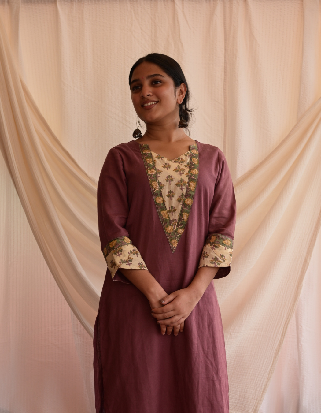 "TARA" ONION PINK BASE AND BEIGE GREEN HAND BLOCK PRINTED PATCH KURTI