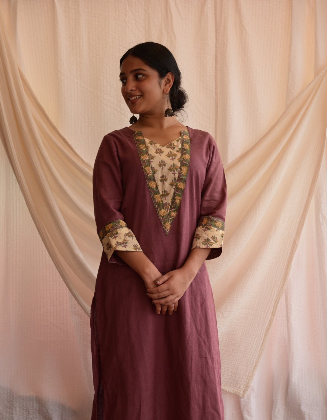 "TARA" ONION PINK BASE AND BEIGE GREEN HAND BLOCK PRINTED PATCH KURTI