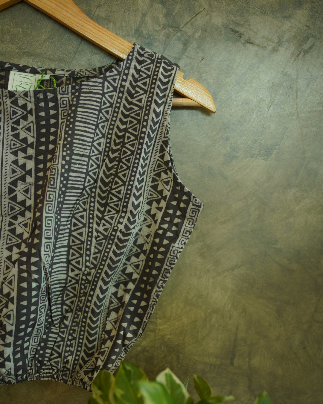 Dark Grey Dabu Hand Block Printed crop top/Blouse