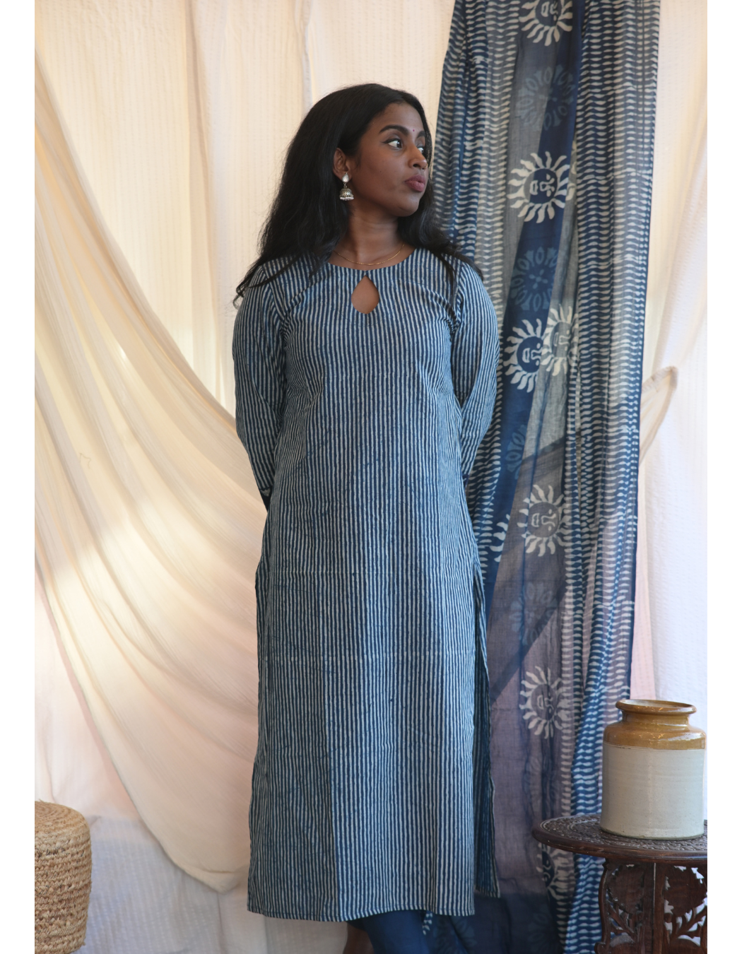 HAWA INDIGO STRIPES KEY HOLE KURTI