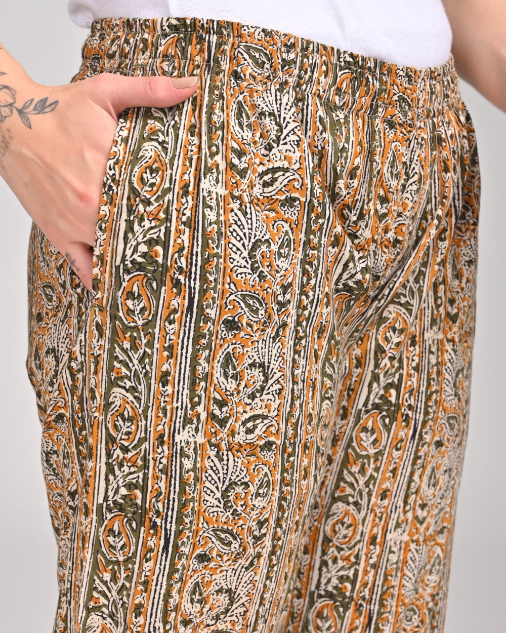 STRAIGHT PANT