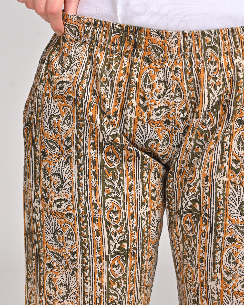 STRAIGHT PANT