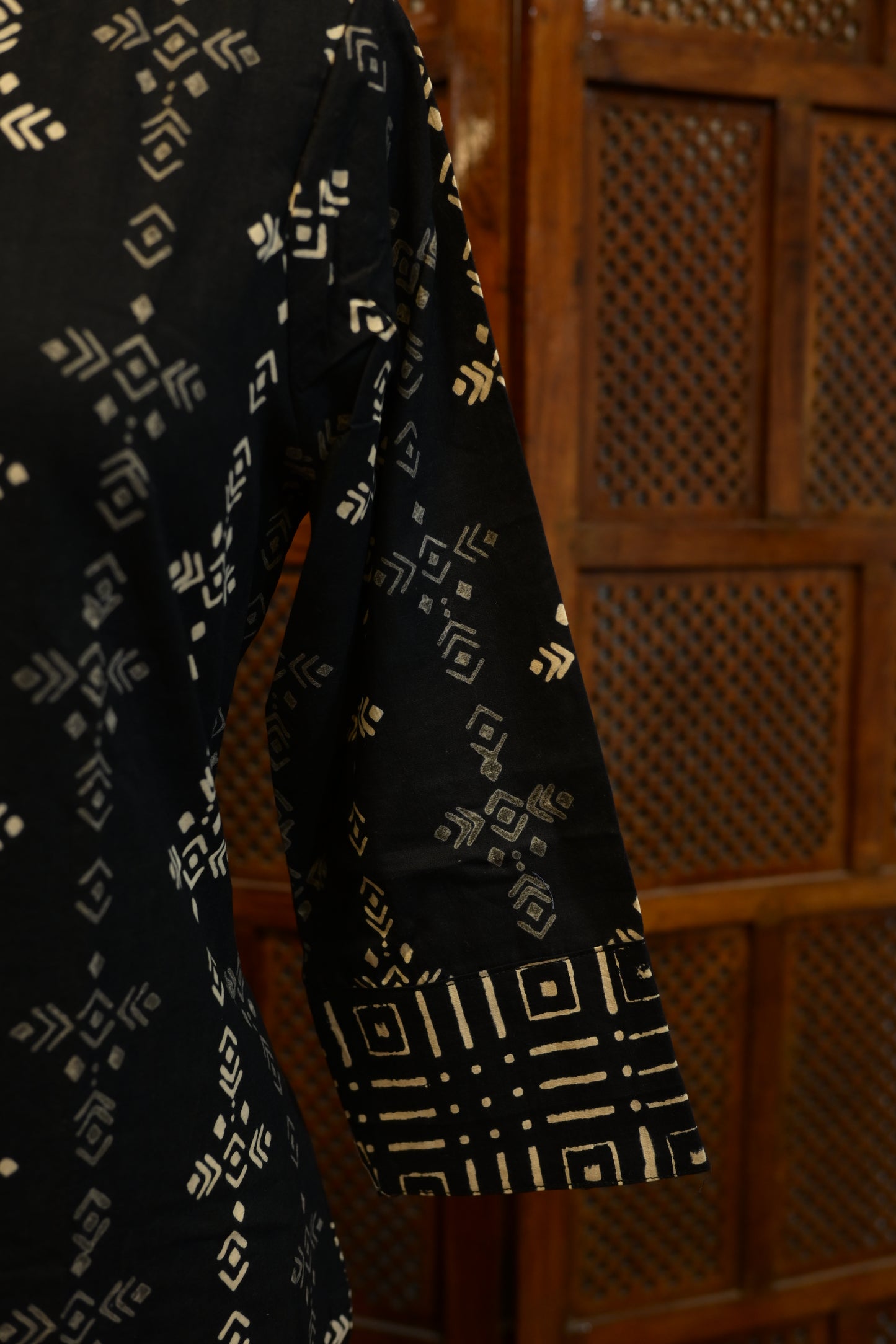 LEHRAA - Black Hand Block printed Cotton Kurti
