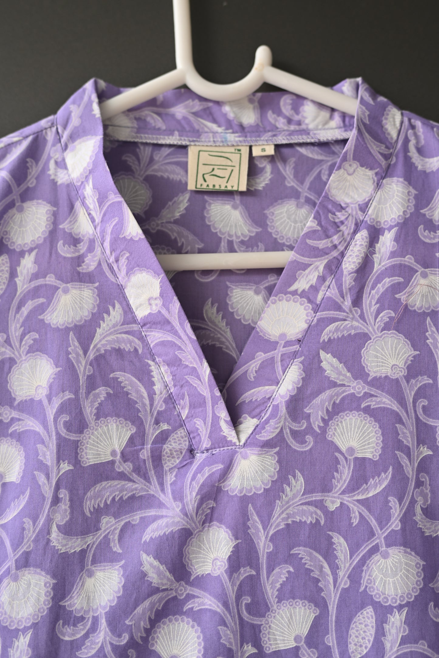 Lavender Floral Printed V Neck Kurti