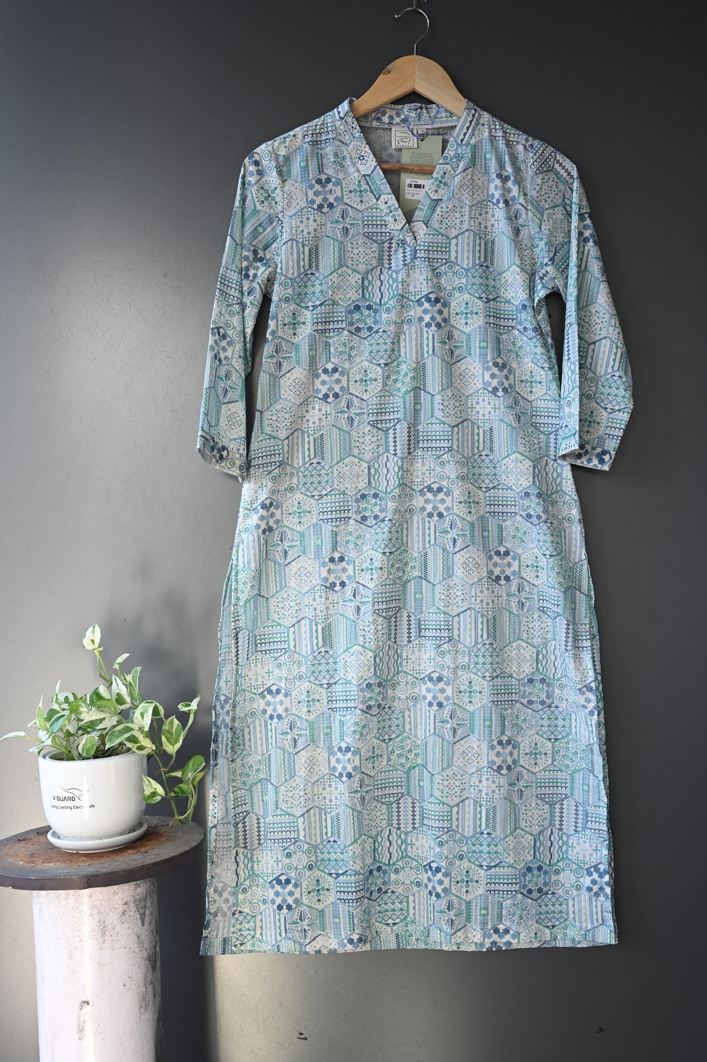 Blue and Offwhite Printed V Neck Kurti