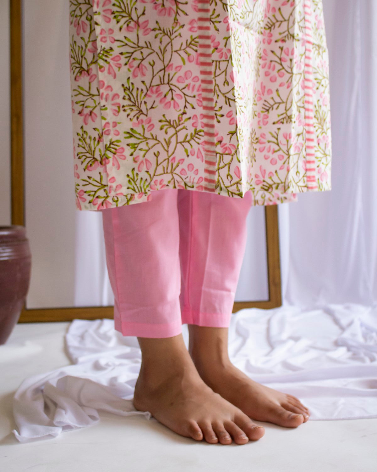 SOLID COLOUR COTTON PANT