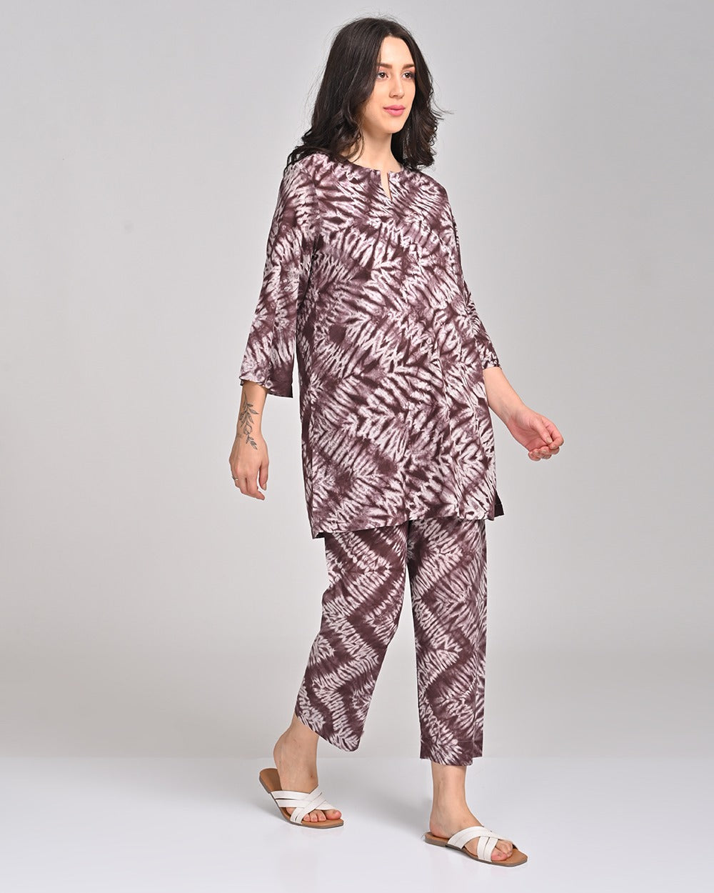 CO-OD SETS GRAPE COLOUR TIE DYE STRAIGHT PANT