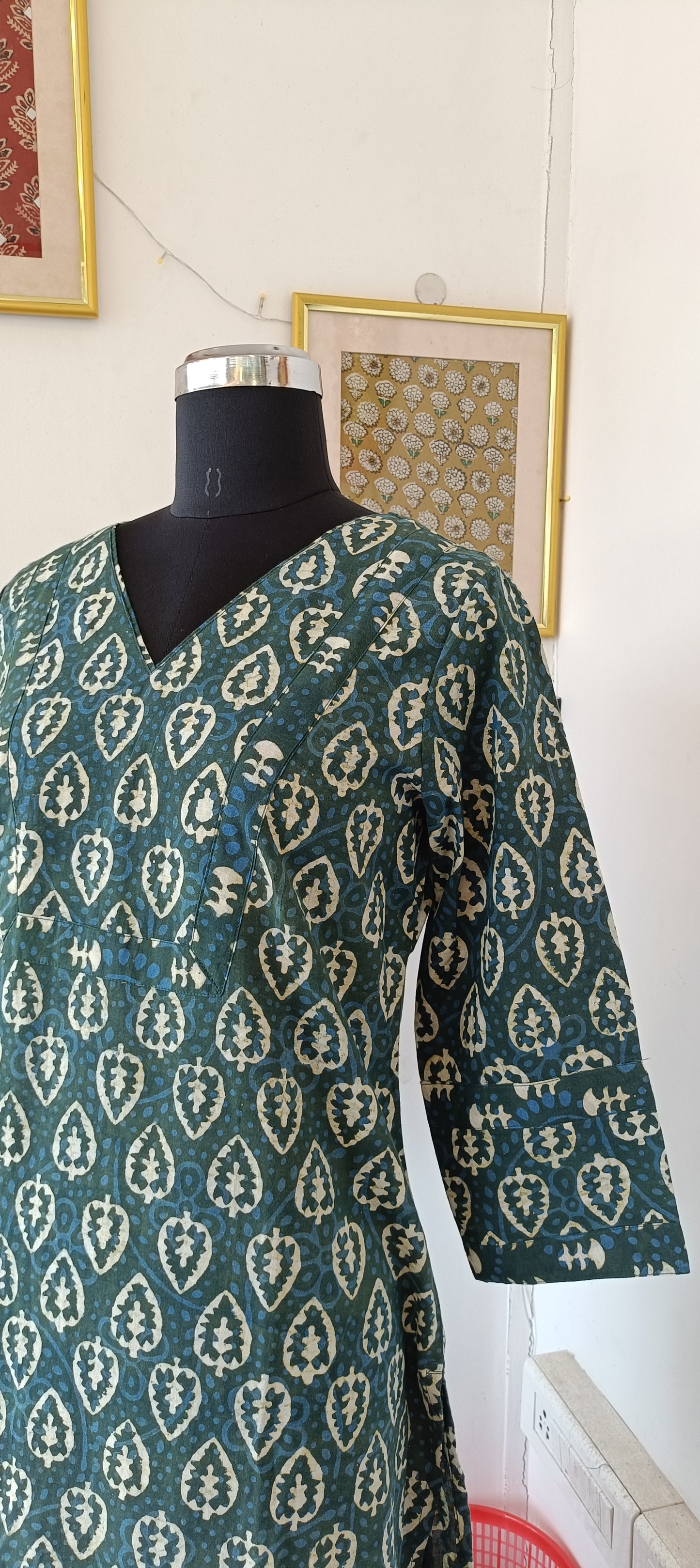 "NAIRA" Green Indigo Printed V Neck Cotton  Kurti