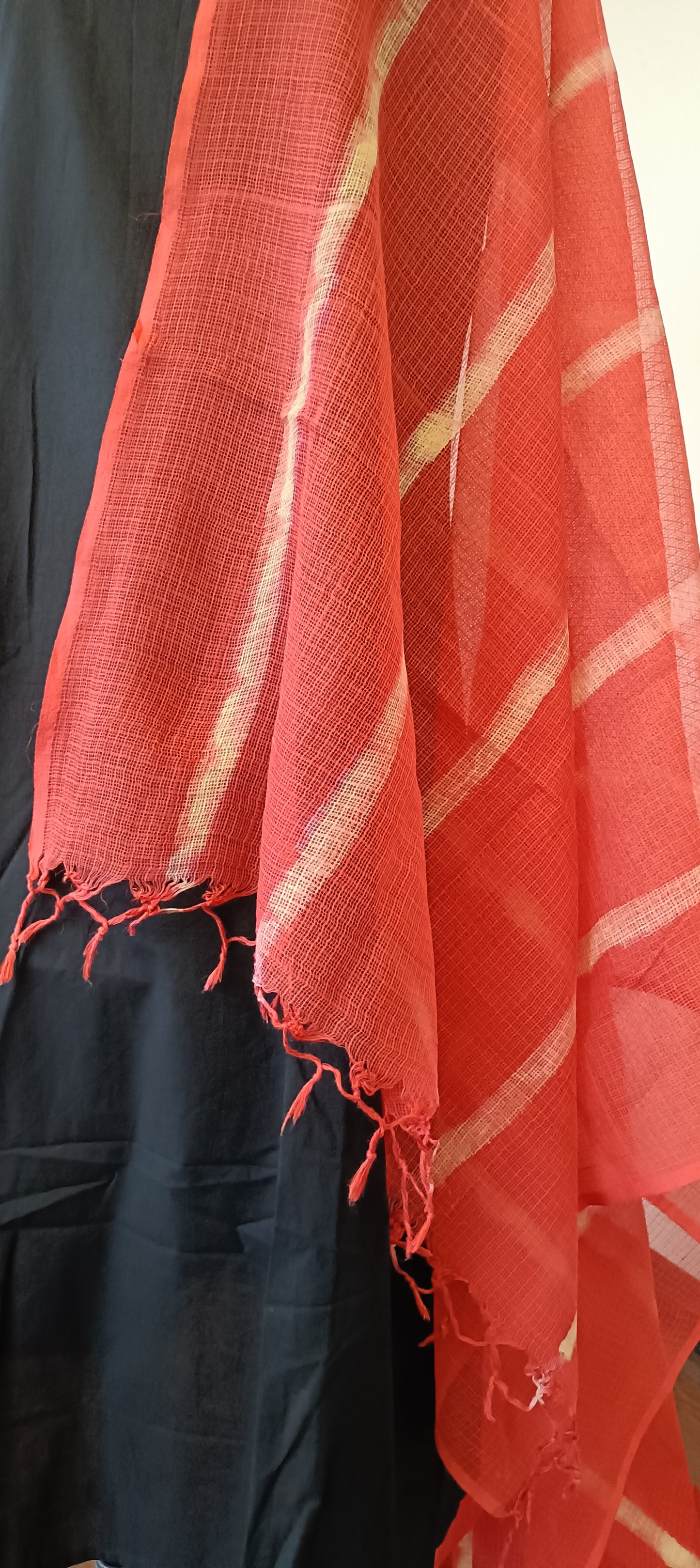 RED BRUSH PAINTED KOTA DORIA DUPATTA