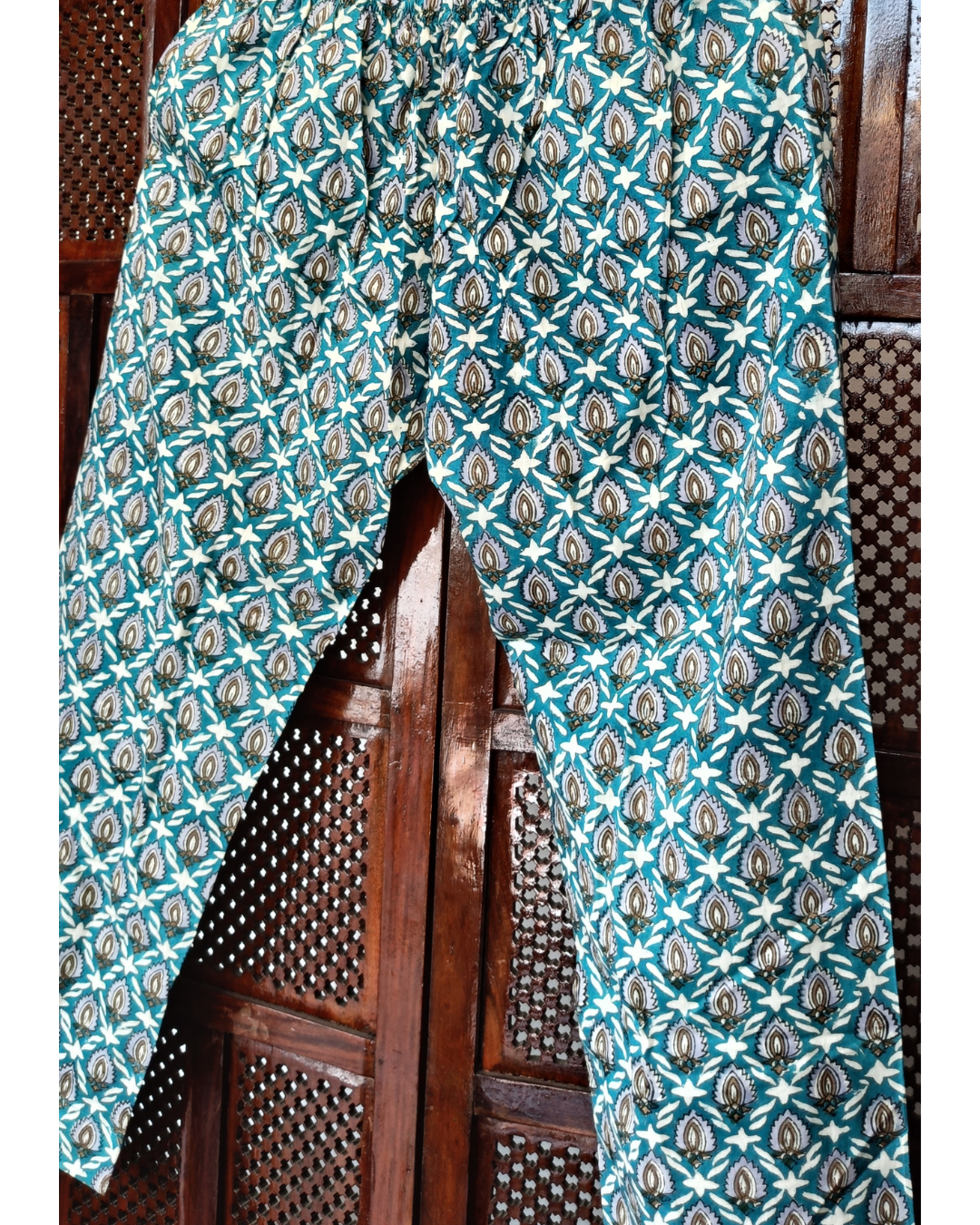 "NIRAM" Teal Blue Sanganeri Printed Cotton Kurti Set with Kota Doriya Dupatta.