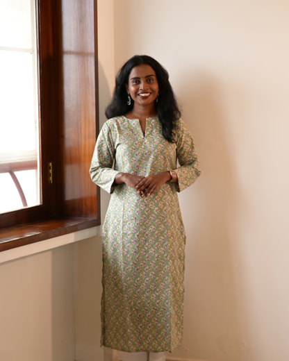 LEHRAA - Mint Green Hand Block Printed Slit Neck Kurti