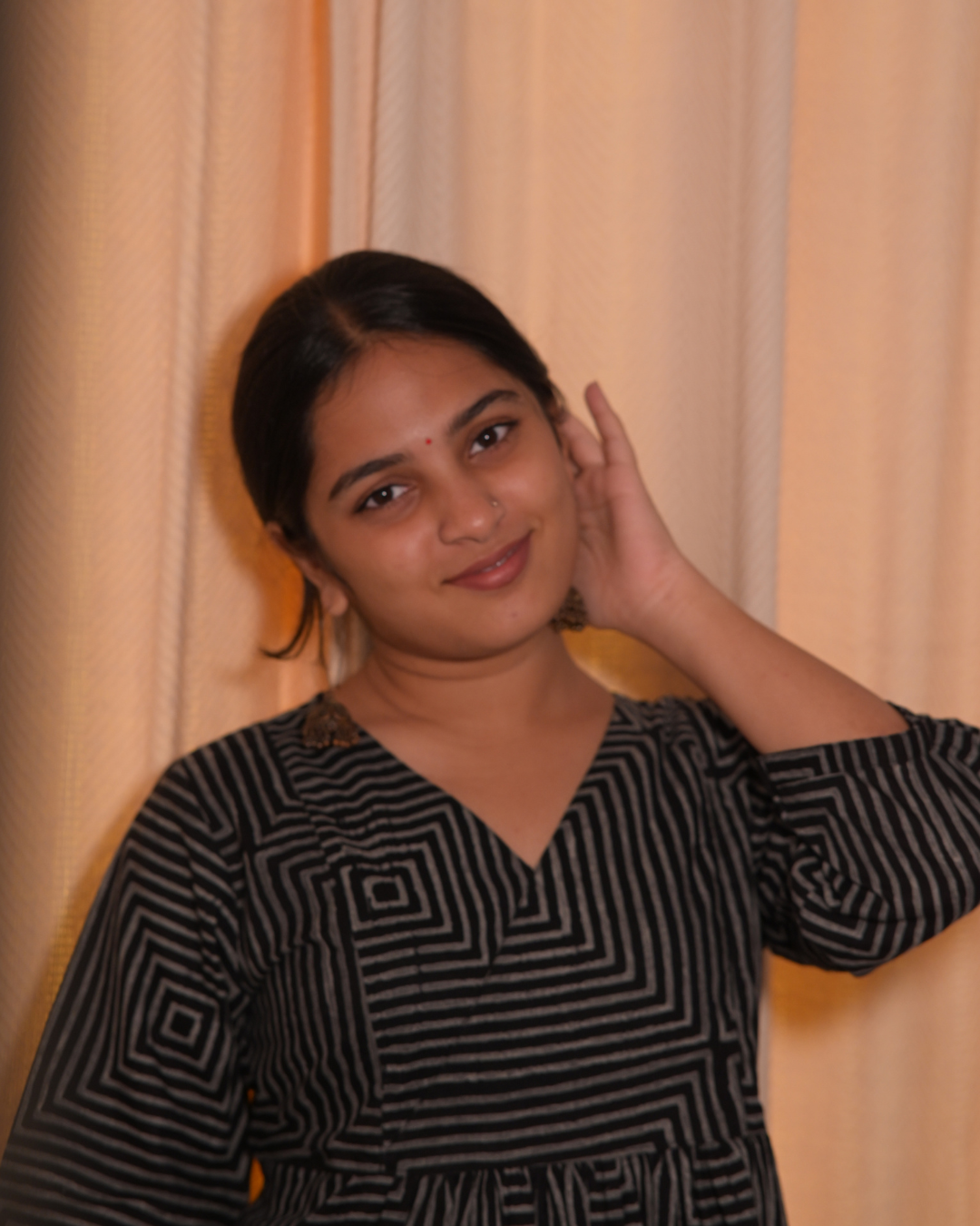 BLACK COTTON GATHERED DRESS