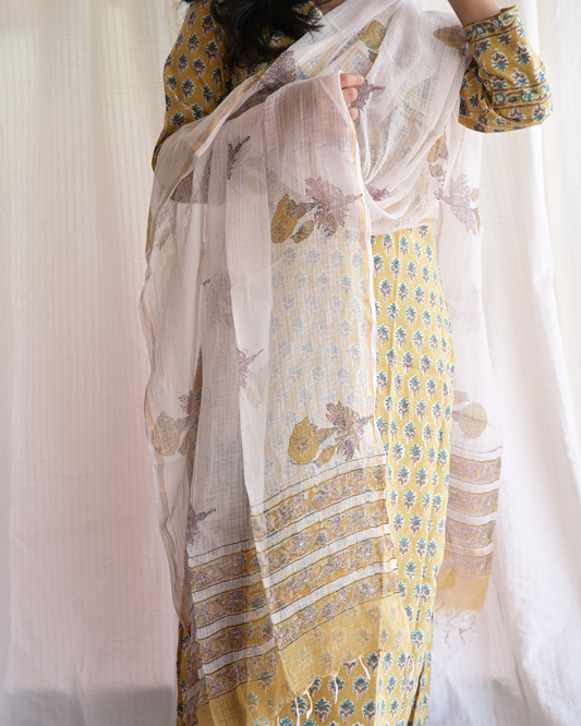 WHITE  FLORAL PRINTED KOTA DORIA DUPATTA