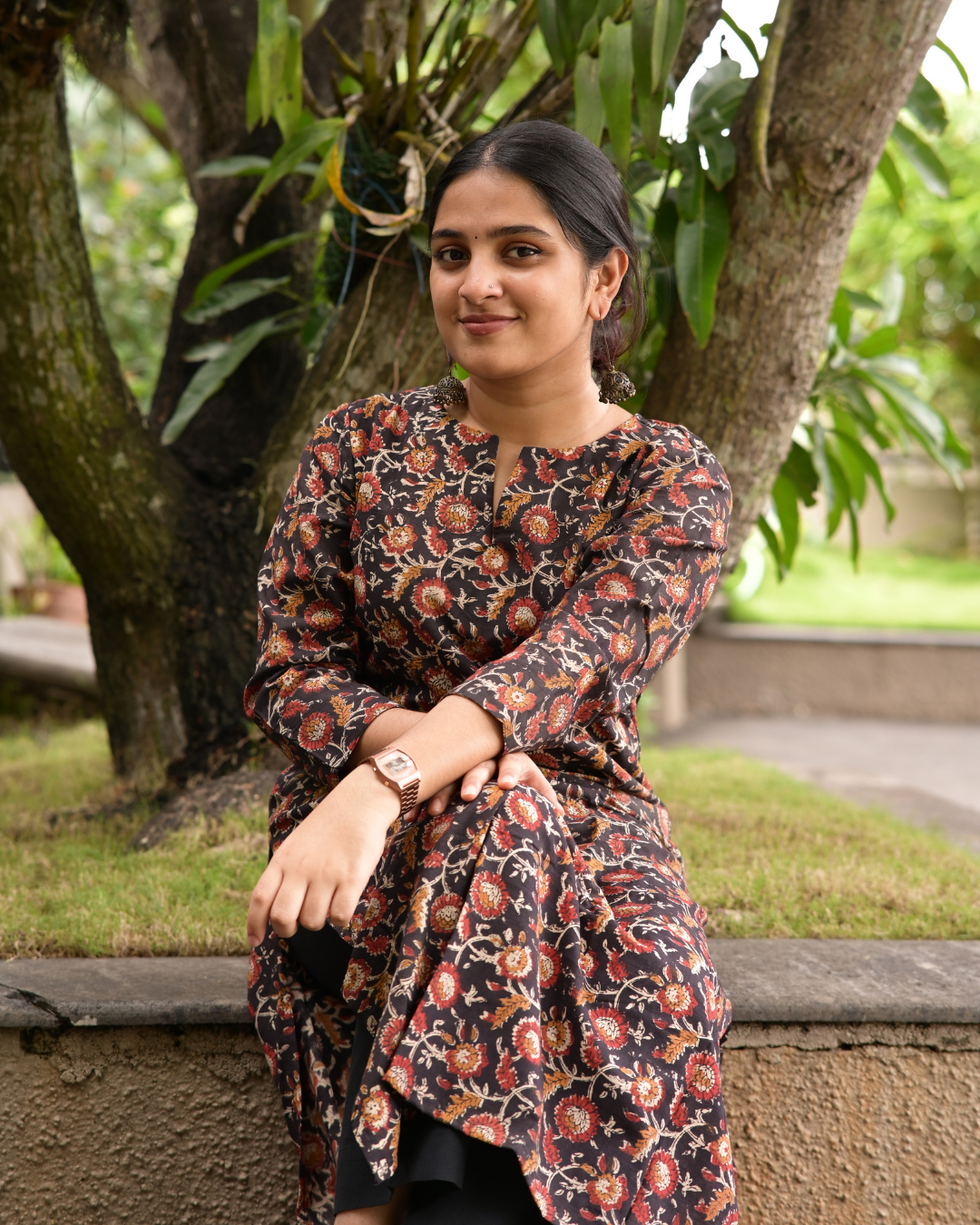 LEHRAA - Black Florale Handblock Printed Slit Neck Kurti