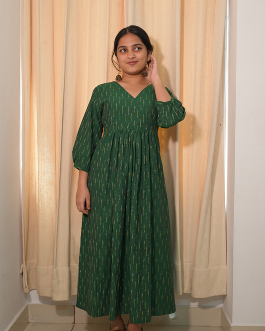 GREEN IKAT PRINT COTTON GATHERED DRESS