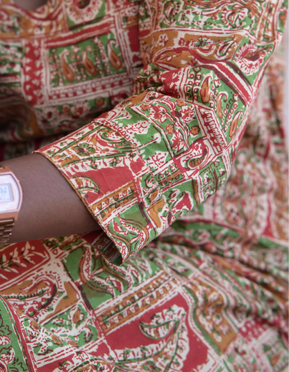 HAWA RED, GREEN  AND BEIGE KALAMKARI  PRINTED BUTTA KEY HOLE KURTI