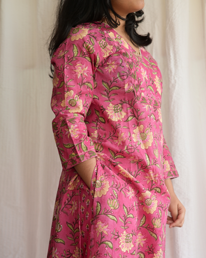 "NAIRA" Pink Floral Sanganeri Printed Cotton Kurti with Pant