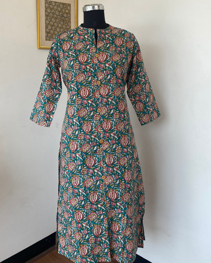 Bottle Green Kalamakari Collar Neck Hand Block Printed Kurti