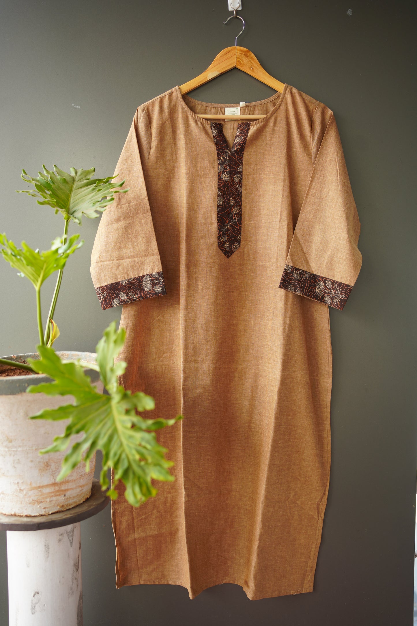 Mangalgiri Cotton Brown Plain Patch kurti