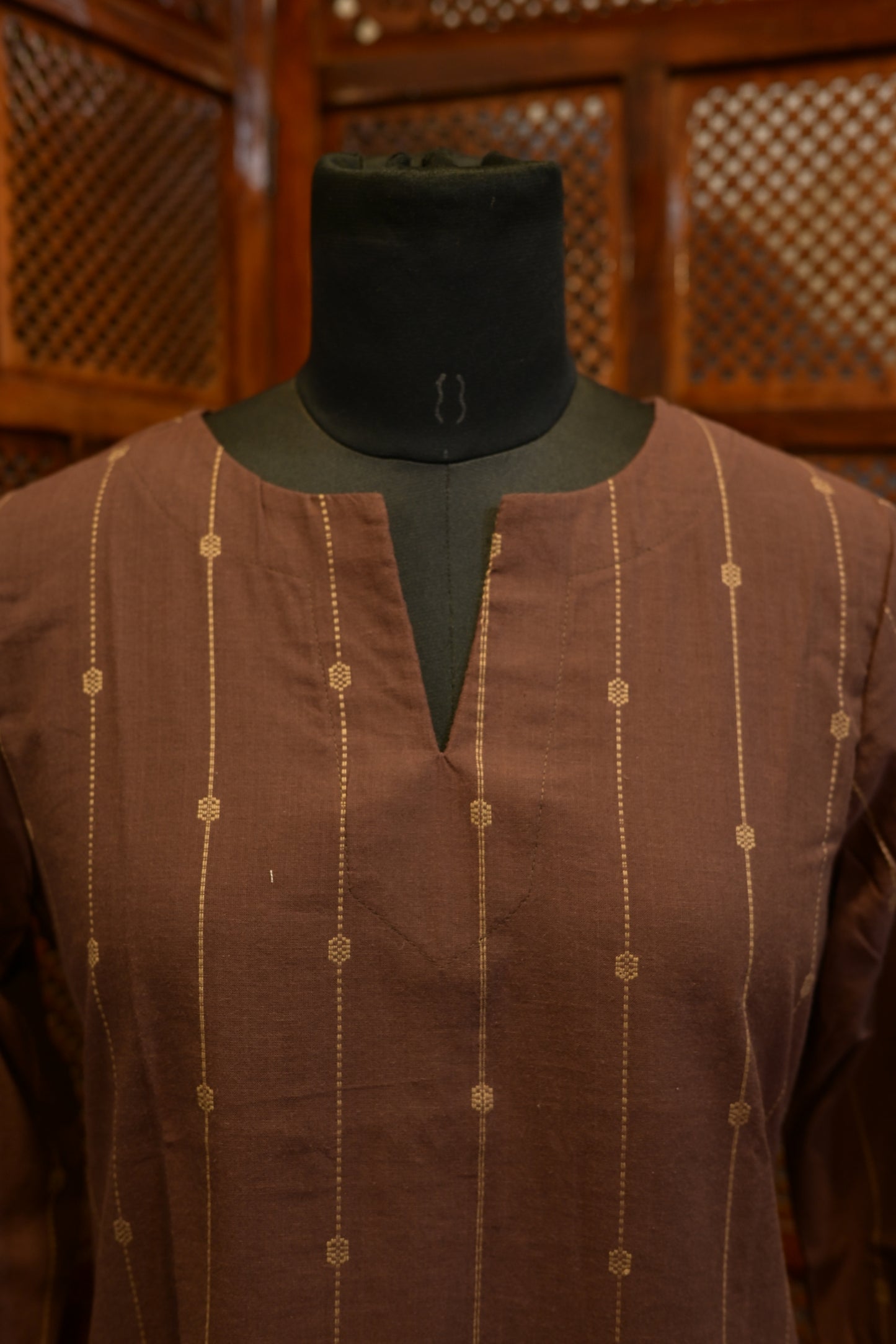 LEHRAA - Brown South Cotton Slit Neck Kurti