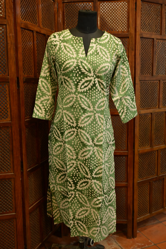 LEHRAA - Light Green Block Printed Slit Neck Kurti
