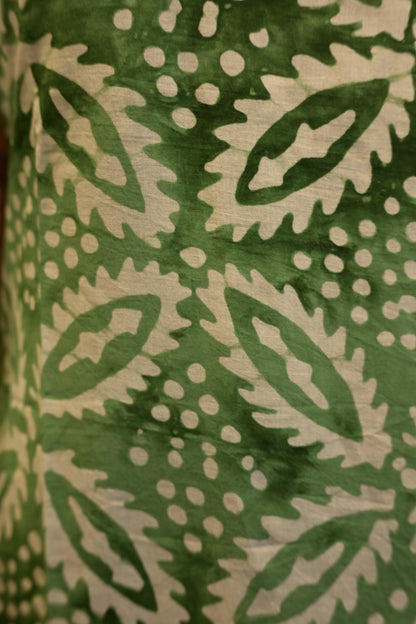 LEHRAA - Light Green Block Printed Slit Neck Kurti