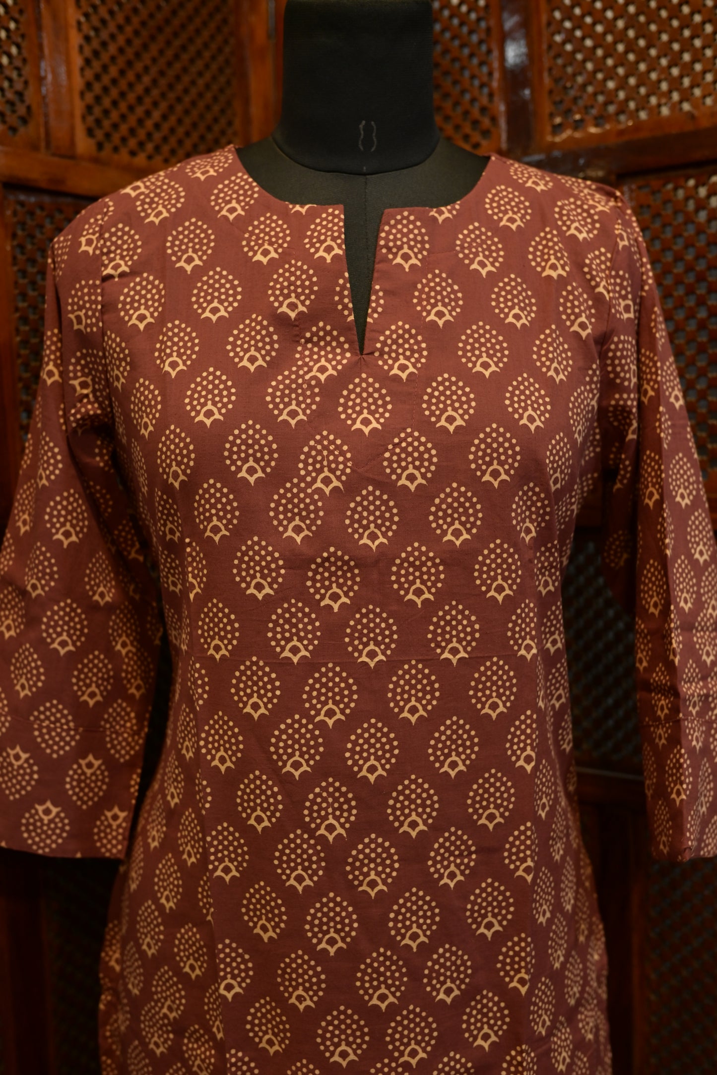 LEHRAA - ONION PINK Block printed Slit Neck Kurti
