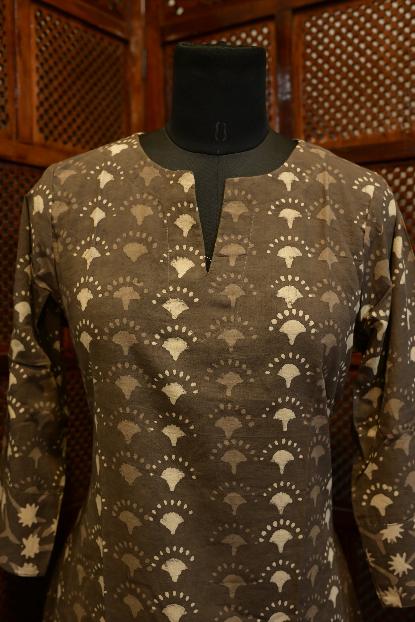 LEHRAA - Grey Dabu Block Printed Cotton Slit Neck Kurti