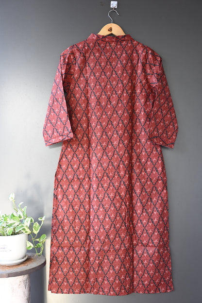 Maroon Floral Printed V  Neck Kurti