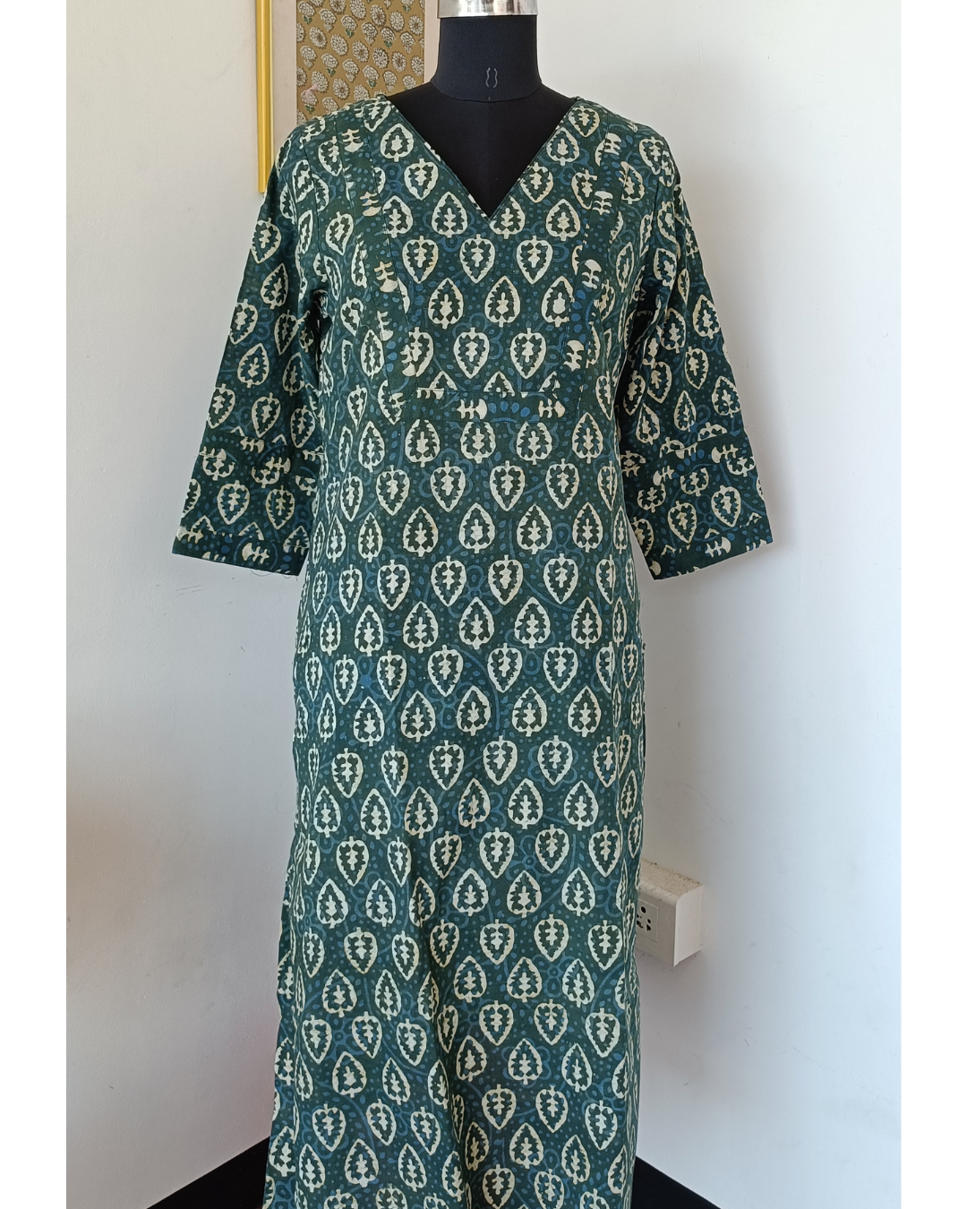 "NAIRA" Green Indigo Printed V Neck Cotton  Kurti